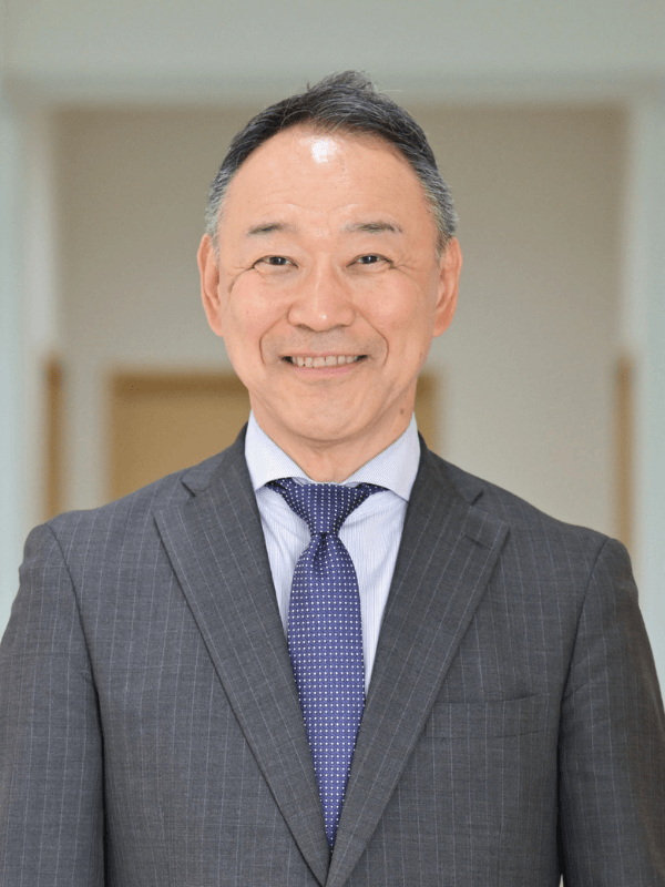 企業インタビューゲスト用 600 x 800 px - 現場を動かし、インパクトを出す。LASINVAの実行力