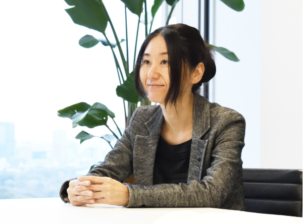 EY新日本有限責任監査法人 シニアマネージャー 小知和裕美様