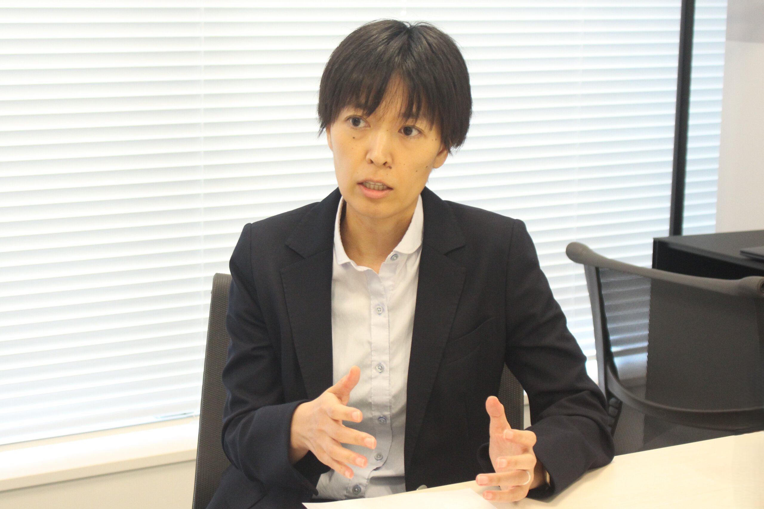 EYストラテジー・アンド・コンサルティング株式会社 インテリジェンス ユニット(Intelligence Unit) シニアマネージャー 小田ゆかり様