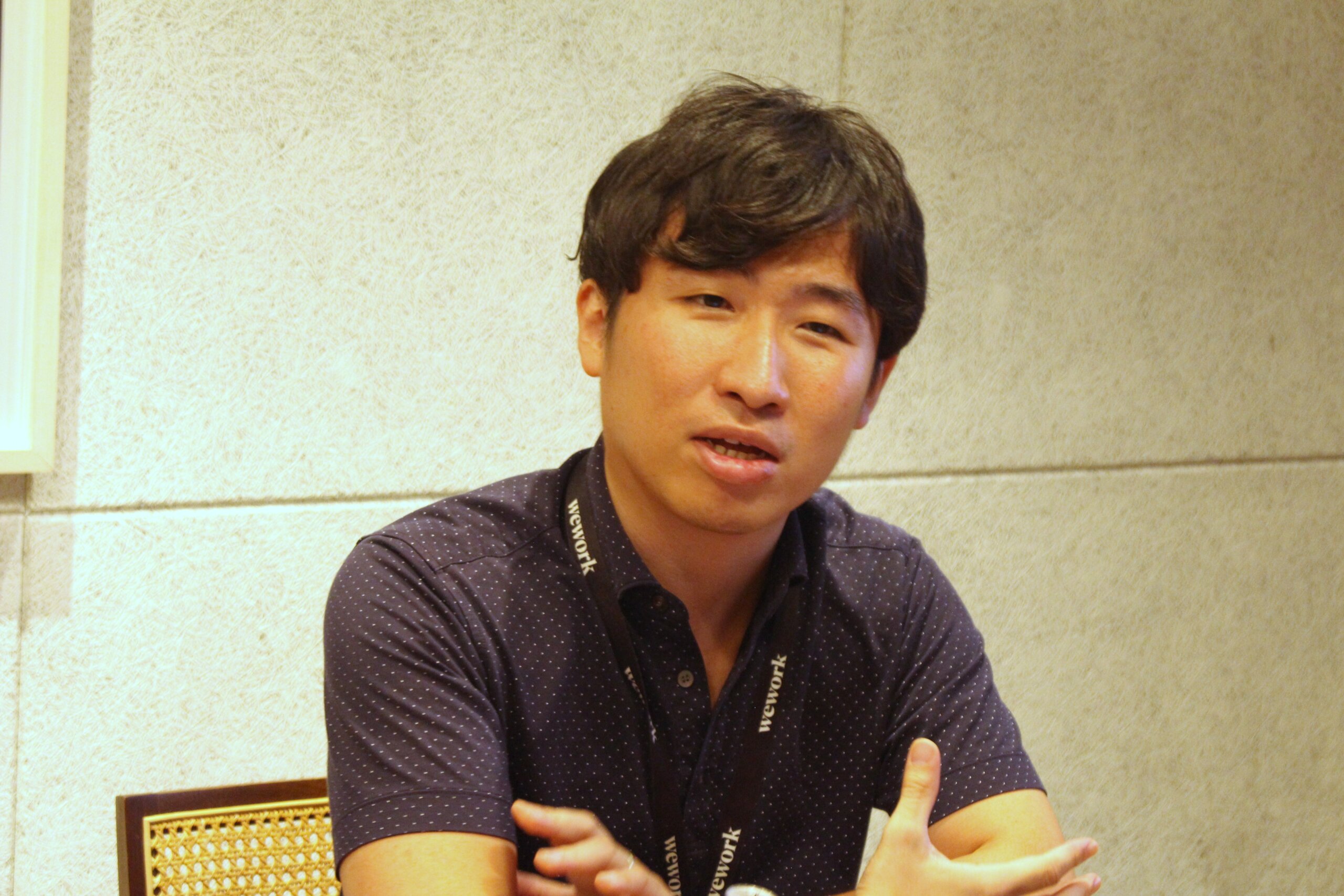 株式会社カタリス ディレクター 鐙 崇雅 様